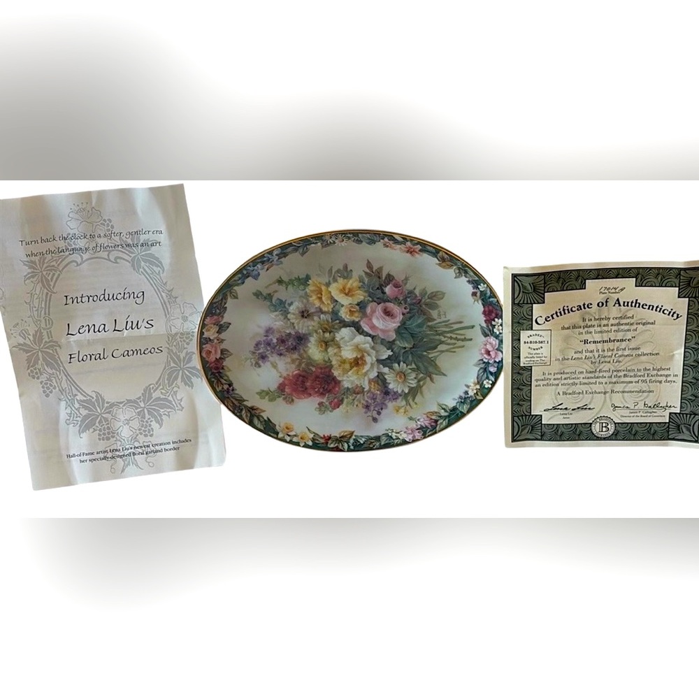 Lena Liu’s w/Authenticity Certificate Remembrance 17014 A Cameo plate